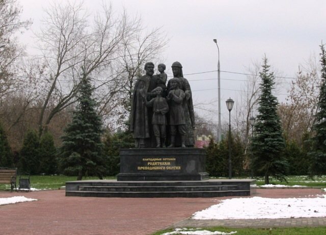 памятник родителям радонежского сергия